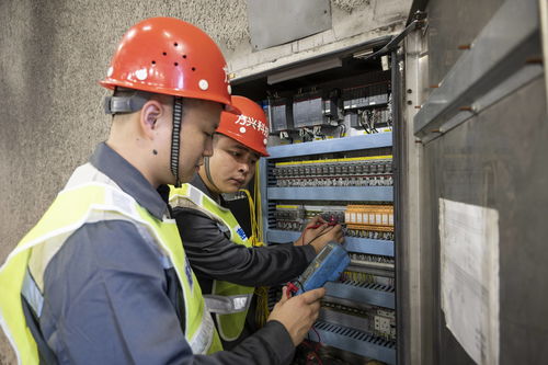 江西方興科技 以迅捷服務(wù)保駕護(hù)航，創(chuàng)品牌開(kāi)拓未來(lái)